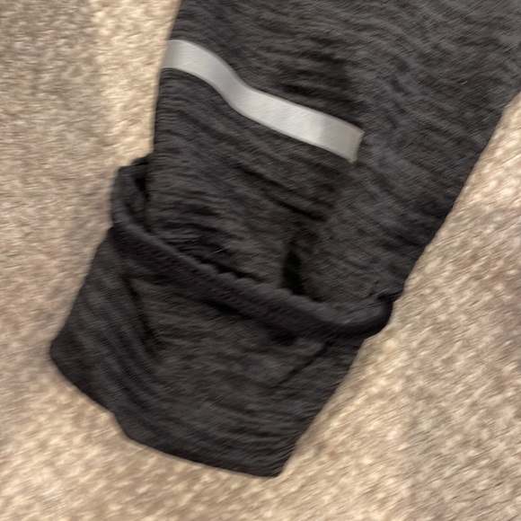 Nike dri fit running pull over - Picture 2 of 5